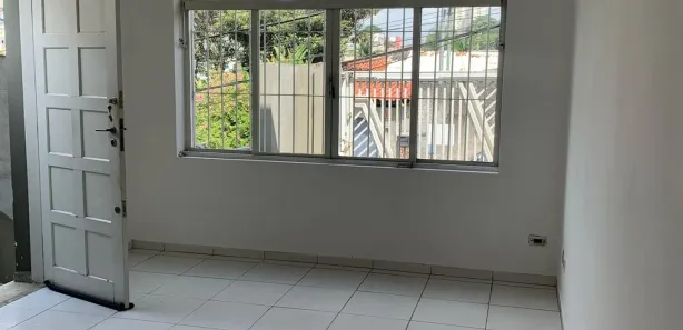 Casa Comercial com 2 Quartos para alugar, 125m² no Jardim Maria Rosa, Taboão da Serra