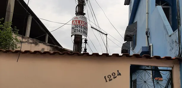 Casa de Vila com 1 Quarto para alugar, 40m² no Cabuis, Nilópolis