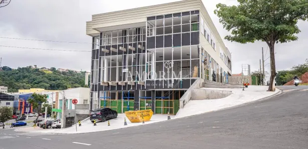 Loja / Salão / Ponto Comercial para alugar, 135m² no Portais (Polvilho), Cajamar