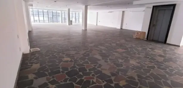 Prédio Inteiro para alugar, 850m² no Jardim Vinte e Cinco de Agosto, Duque de Caxias