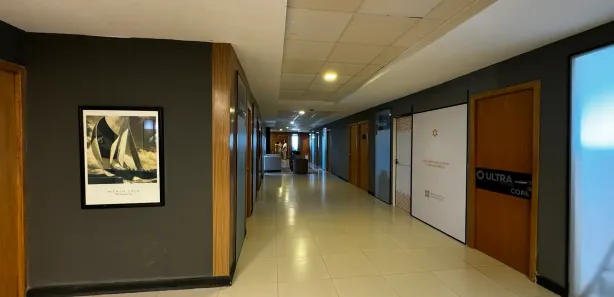 Conjunto Comercial / Sala para alugar, 27m² no Buraquinho, Lauro de Freitas
