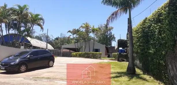 Fazenda / Sítio / Chácara com 4 Quartos à venda, 200m² no Jardim Silvino, Cambé