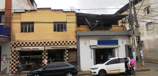 Loja / Salão / Ponto Comercial à venda, 383m² no Centro, Viçosa