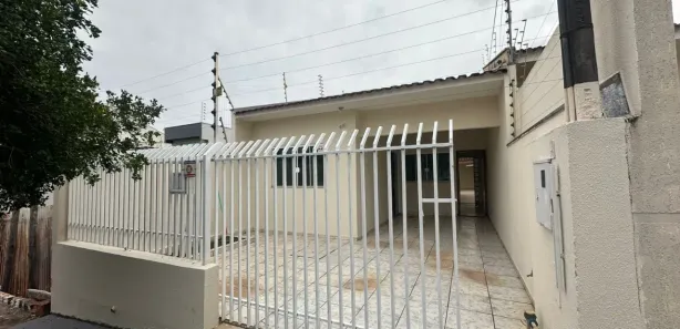 Casa com 3 Quartos para alugar, 93m² no Jardim Lucianópolis, Maringá