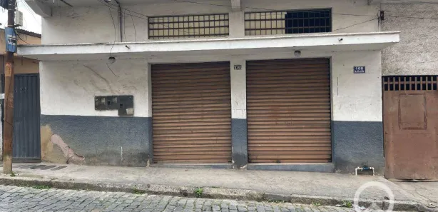 Loja / Salão / Ponto Comercial à venda, 107m² no Centro, Nova Friburgo