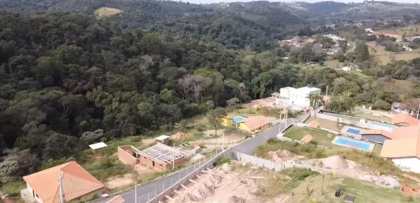 Casa de Condomínio com 2 Quartos à venda, 1000m² no , Mairinque