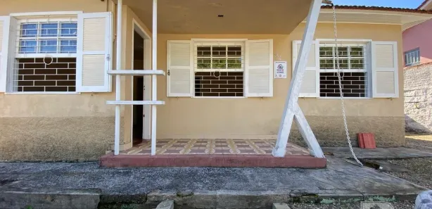 Casa com 3 Quartos para alugar, 132m² no Metropol, Criciúma
