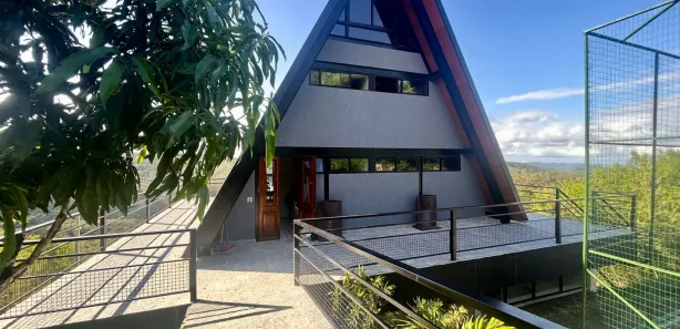 Casa de Condomínio com 7 Quartos à venda, 400m² no , Chã Grande