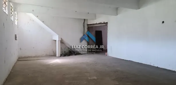 Galpão / Depósito / Armazém para alugar, 150m² no Vila Sul Americana, Carapicuíba
