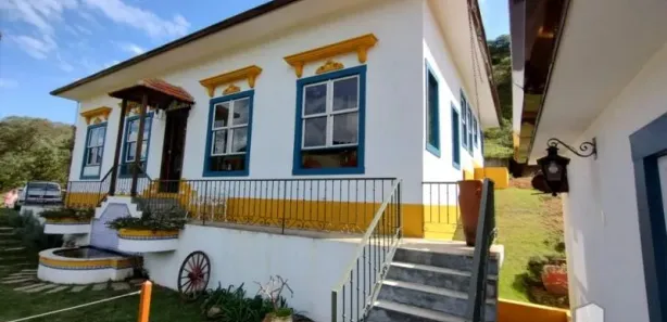 Fazenda / Sítio / Chácara com 4 Quartos à venda, 250m² no Pedro do Rio, Petrópolis