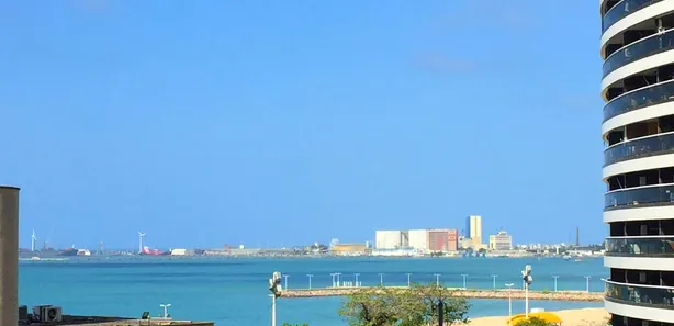 Flat com 1 Quarto para alugar, 50m² no Meireles, Fortaleza