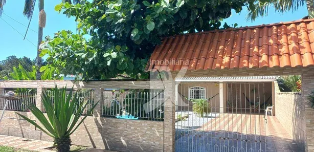 Casa com 3 Quartos para alugar, 96m² no Itatiaia, Pontal do Paraná