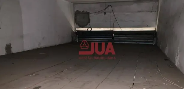 Loja / Salão / Ponto Comercial para alugar, 25m² no Centro, Queimados