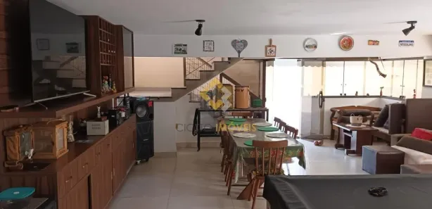 Fazenda / Sítio / Chácara com 3 Quartos à venda, 250m² no Condomínio Vale do Ouro, Ribeirão das Neves