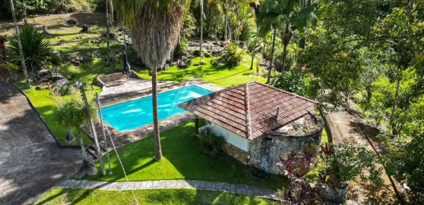 Fazenda / Sítio / Chácara com 6 Quartos à venda, 149000m² no Chácara Paraíso, Nova Friburgo