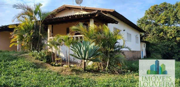Fazenda / Sítio / Chácara com 3 Quartos à venda, 163m² no Residencial Aziz Louveira, Louveira