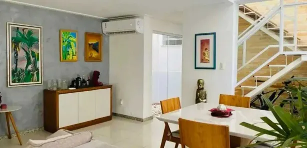 Casa com 4 Quartos à venda, 300m² no Grageru, Aracaju