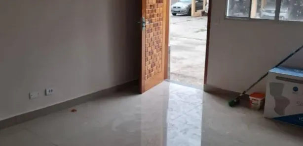 Sobrado com 2 Quartos para venda ou aluguel, 108m² no Jardim São João, Mauá