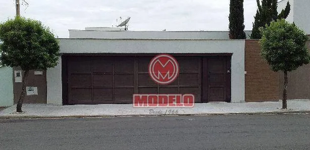 Casa com 3 Quartos à venda, 275m² no Centro, Águas de São Pedro