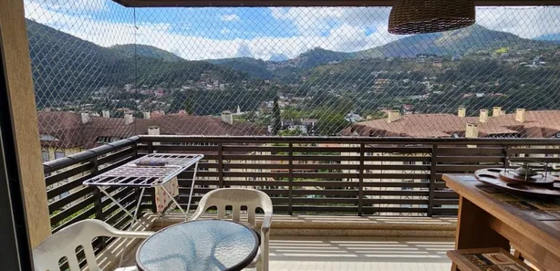 Apartamento com 2 Quartos à venda, 78m² no Nogueira, Petrópolis