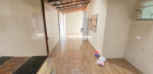 Casa de Condomínio com 3 Quartos para alugar, 70m² no Gralha Azul, Fazenda Rio Grande