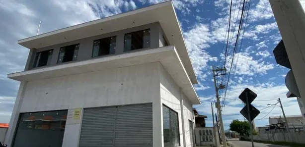 Loja / Salão / Ponto Comercial para alugar, 39m² no Atlântica, Rio das Ostras