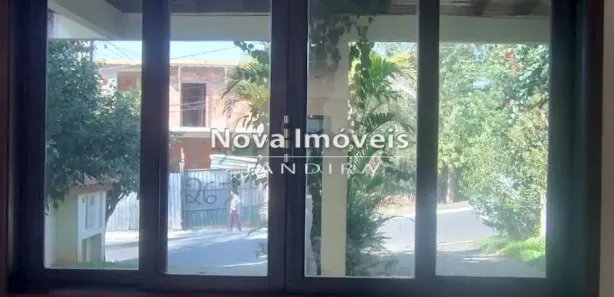 Casa com 3 Quartos para alugar, 250m² no Parque Nova Jandira, Jandira