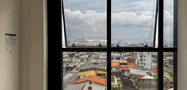Apartamento com 2 Quartos para alugar, 69m² no Centro, Navegantes