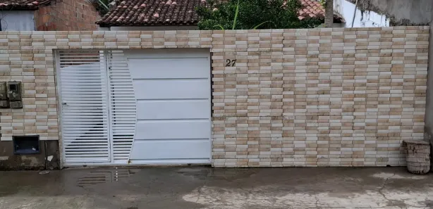 Casa com 2 Quartos para alugar, 120m² no Mangabeira, Feira de Santana
