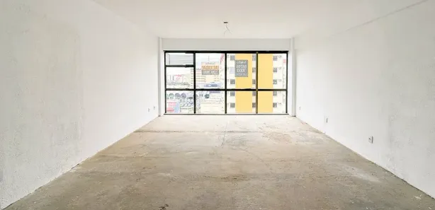 Conjunto Comercial / Sala à venda, 45m² no Centro, Canoas