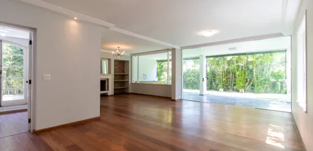 Casa de Condomínio com 4 Quartos à venda, 260m² no Jardim Morumbi, São Paulo
