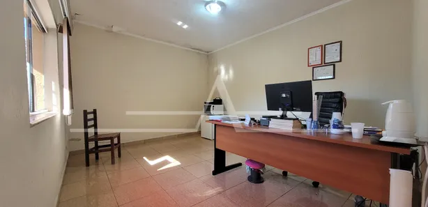 Loja / Salão / Ponto Comercial à venda, 184m² no Santa Luzia, Bragança Paulista