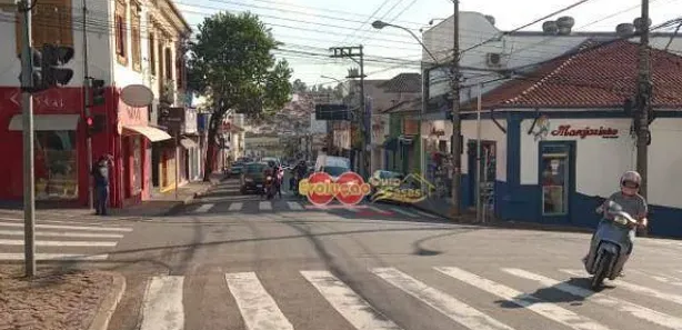 Loja / Salão / Ponto Comercial para venda ou aluguel, 182m² no Centro, Itatiba