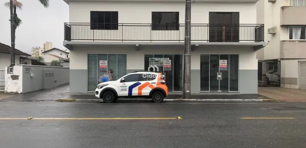 Conjunto Comercial / Sala para alugar, 87m² no Centro, Jaraguá do Sul