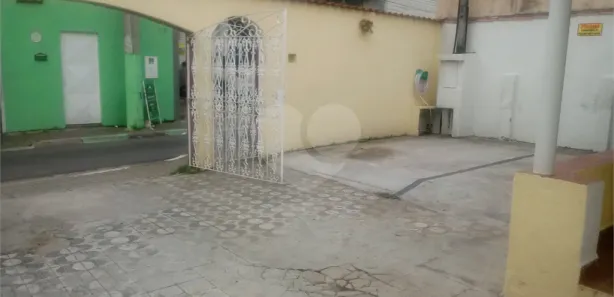 Casa com 3 Quartos para alugar, 209m² no Centro, Mairiporã