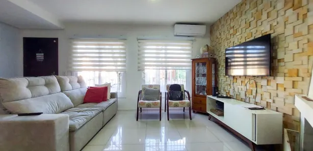 Casa com 3 Quartos à venda, 121m² no Nossa Senhora das Graças, Canoas