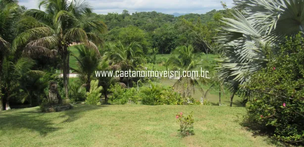Fazenda / Sítio / Chácara com 4 Quartos à venda, 7400m² no Papucaia, Cachoeiras de Macacu