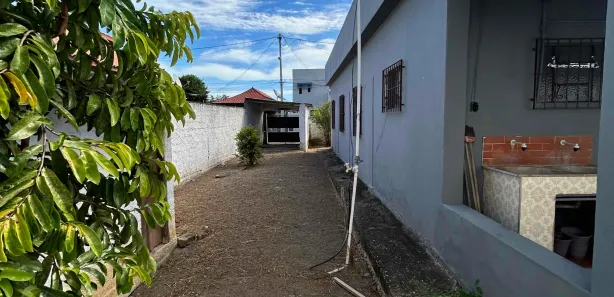 Casa Comercial com 3 Quartos à venda, 160m² no Goytacazes, Campos dos Goytacazes