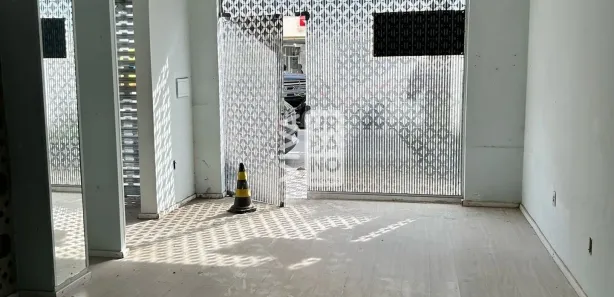 Loja / Salão / Ponto Comercial para venda ou aluguel, 90m² no Jardim Amália, Volta Redonda