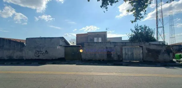 Casa com 3 Quartos à venda, 200m² no Jardim Niero, Louveira