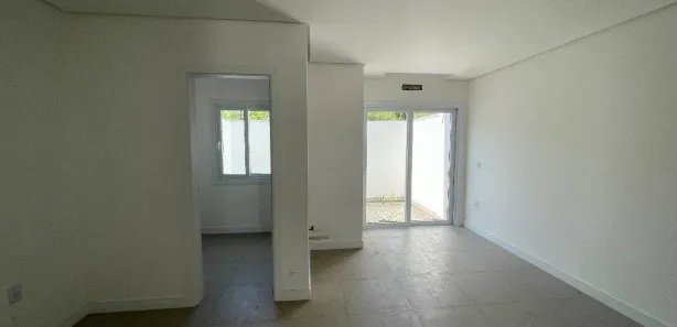 Sobrado com 3 Quartos à venda, 114m² no Igara, Canoas