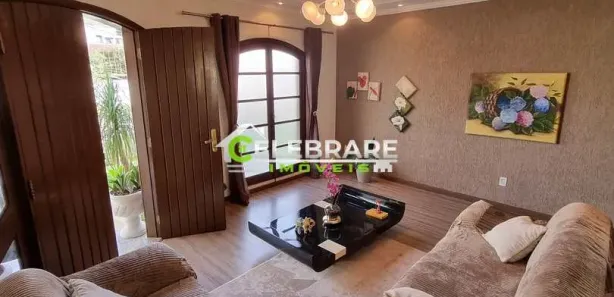 Sobrado com 4 Quartos à venda, 200m² no Roça Grande, Colombo
