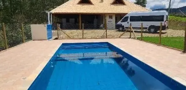Fazenda / Sítio / Chácara com 4 Quartos para venda ou aluguel, 300m² no Chácara Marambaia, Caçapava