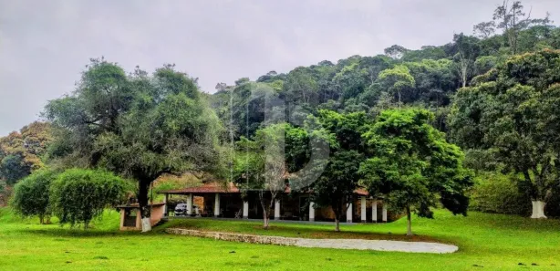 Fazenda / Sítio / Chácara com 6 Quartos à venda, 421m² no Parque Nossa Senhora da Ajuda, Guapimirim