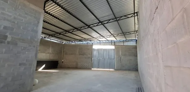 Galpão / Depósito / Armazém para alugar, 260m² no Balneário São Pedro, São Pedro da Aldeia