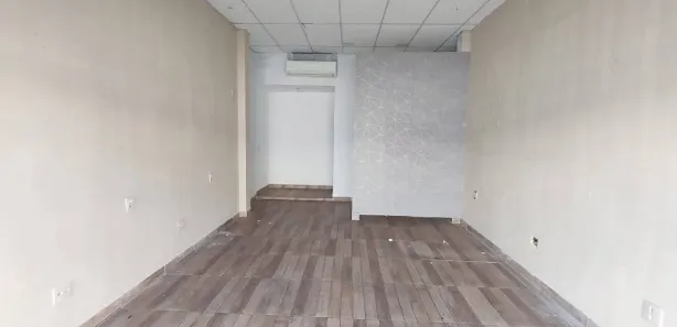 Loja / Salão / Ponto Comercial para alugar, 35m² no Centro, Itaguaí