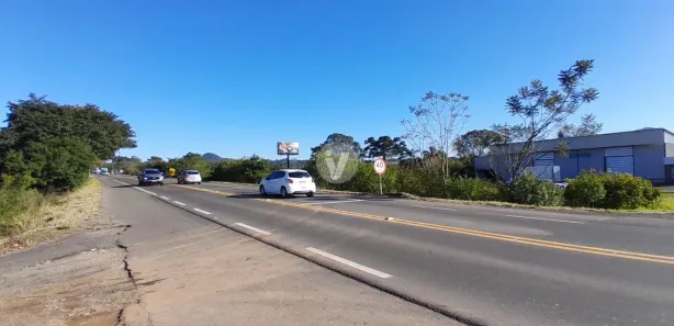 Galpão / Depósito / Armazém com 2 Quartos à venda, 496m² no Camobi, Santa Maria