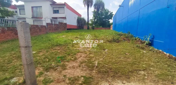Terreno / Lote / Condomínio para venda ou aluguel, 550m² no Centro, Santa Maria
