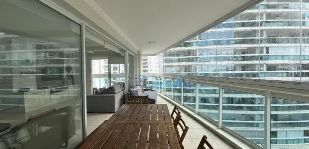 Apartamento com 3 Quartos à venda, 156m² no Vila Alzira, Guarujá
