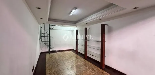 Loja / Salão / Ponto Comercial para alugar, 36m² no Itaipava, Petrópolis